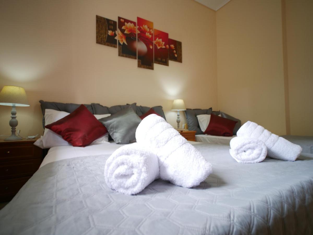 Villa Verde 200 Meters From The Beach Nea Iraklitsa ภายนอก รูปภาพ