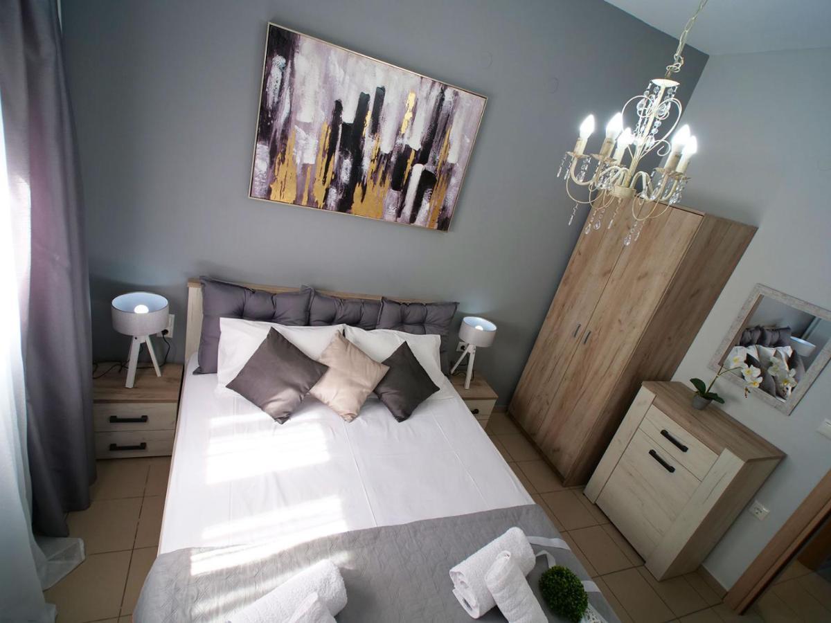 Villa Verde 200 Meters From The Beach Nea Iraklitsa ภายนอก รูปภาพ
