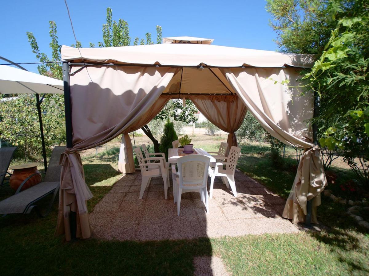 Villa Verde 200 Meters From The Beach Nea Iraklitsa ภายนอก รูปภาพ