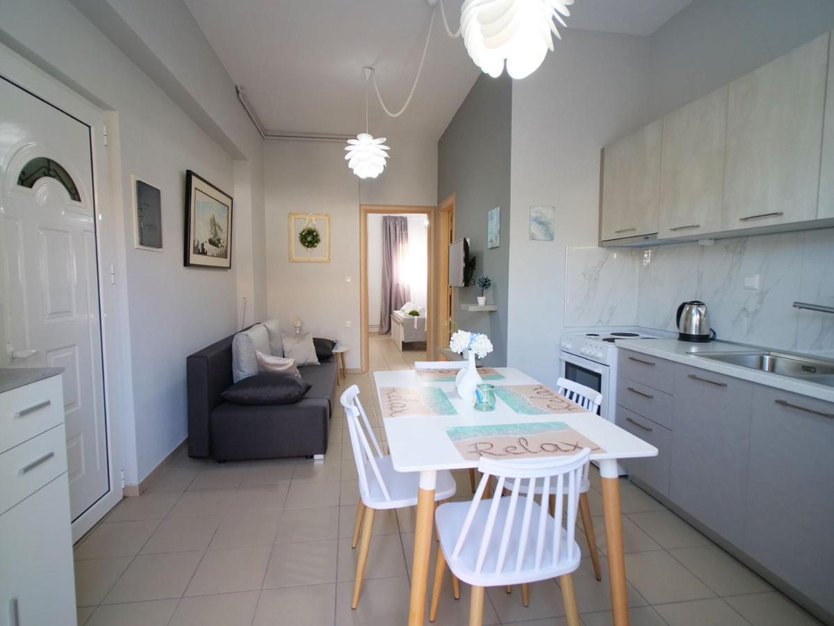 Villa Verde 200 Meters From The Beach Nea Iraklitsa ภายนอก รูปภาพ